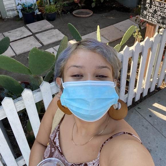 Meet your Posher, Dre - Picture 3 of 8